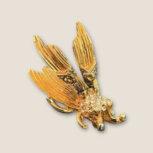 Vintage Hattie Carnegie Rhinestone Bug Bee Insect Trembler Brooch Gold Tone